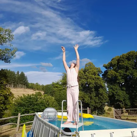 La Tourette With Private Pool And Nearby Swimming Сasa de vacaciones Saint-Genes-la-Tourette