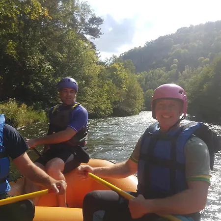 Сasa de vacaciones La Tourette With Private Pool And Nearby Swimming *